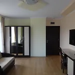 семеен 