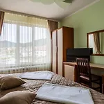 семеен 