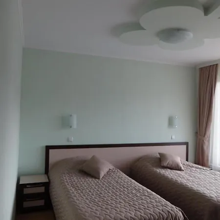 Hotel семеен 